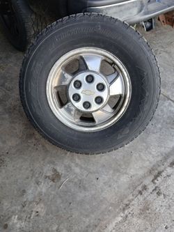 GM ORIGINAL STOCK TIRES