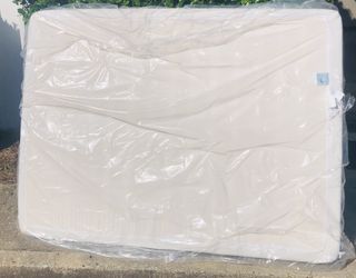 Queen CertiPUR-US Memory Foam Mattress