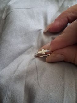 .925 sterling silver mother of pearl cross ring