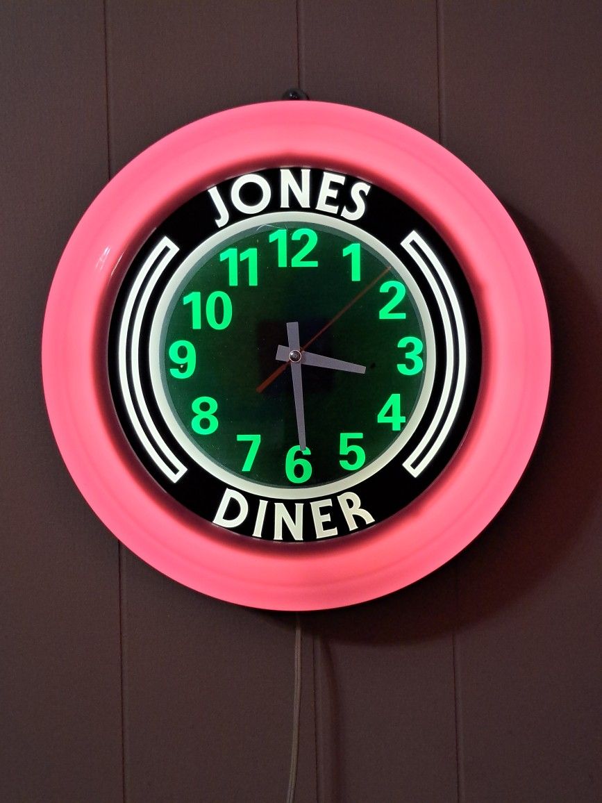 13.5" Happy Days Style Lighted wall Clock. "Jones Diner" Working