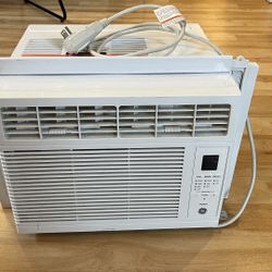 GE Window AC unit