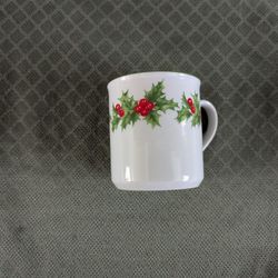 Schmidt Holiday Christmas Holly Berries Coffee Tea Mug