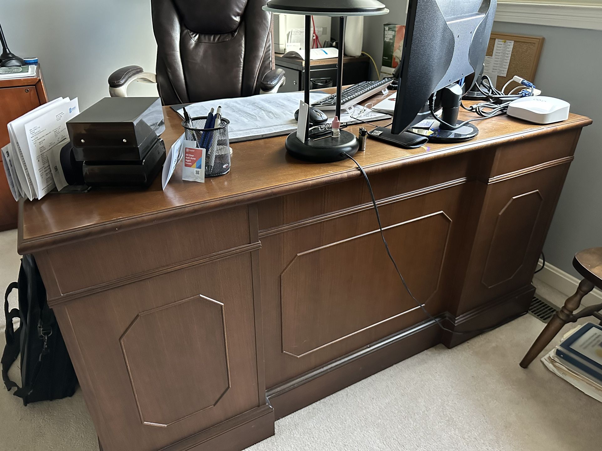 Executive Office Desk - Myrtle Desk manufacturer 