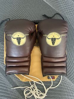 Barrics boxing gloves 16 oz