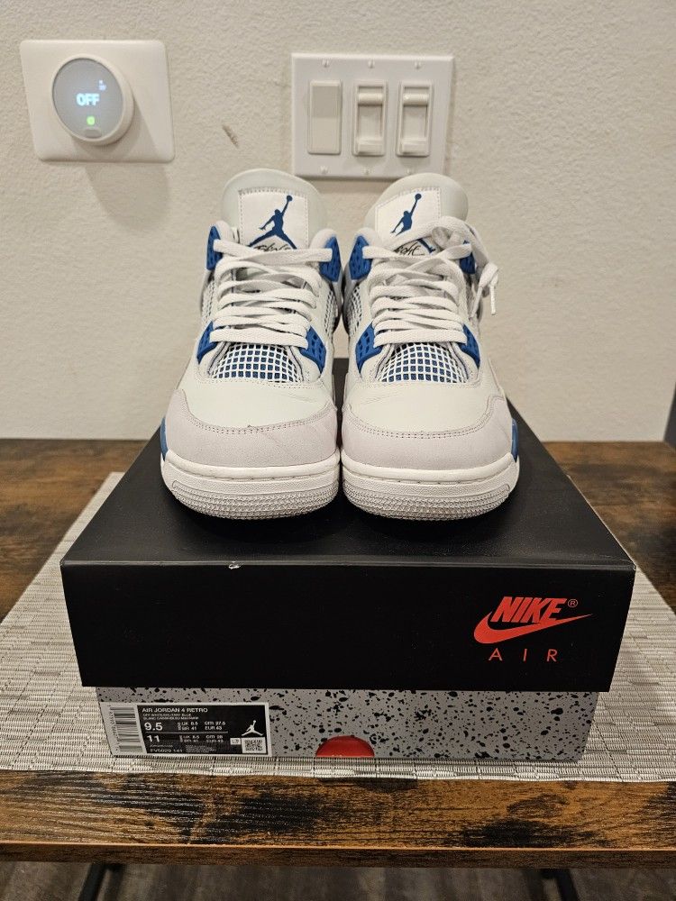 Air Jordan Retro 4 Military Blue
