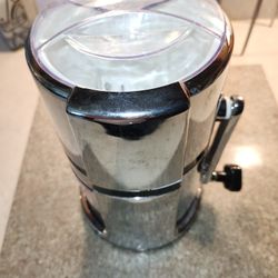 Ice Crusher Great for Bar or Everyday w/ Scoop

