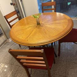 Dining Table With 4 Chairs 