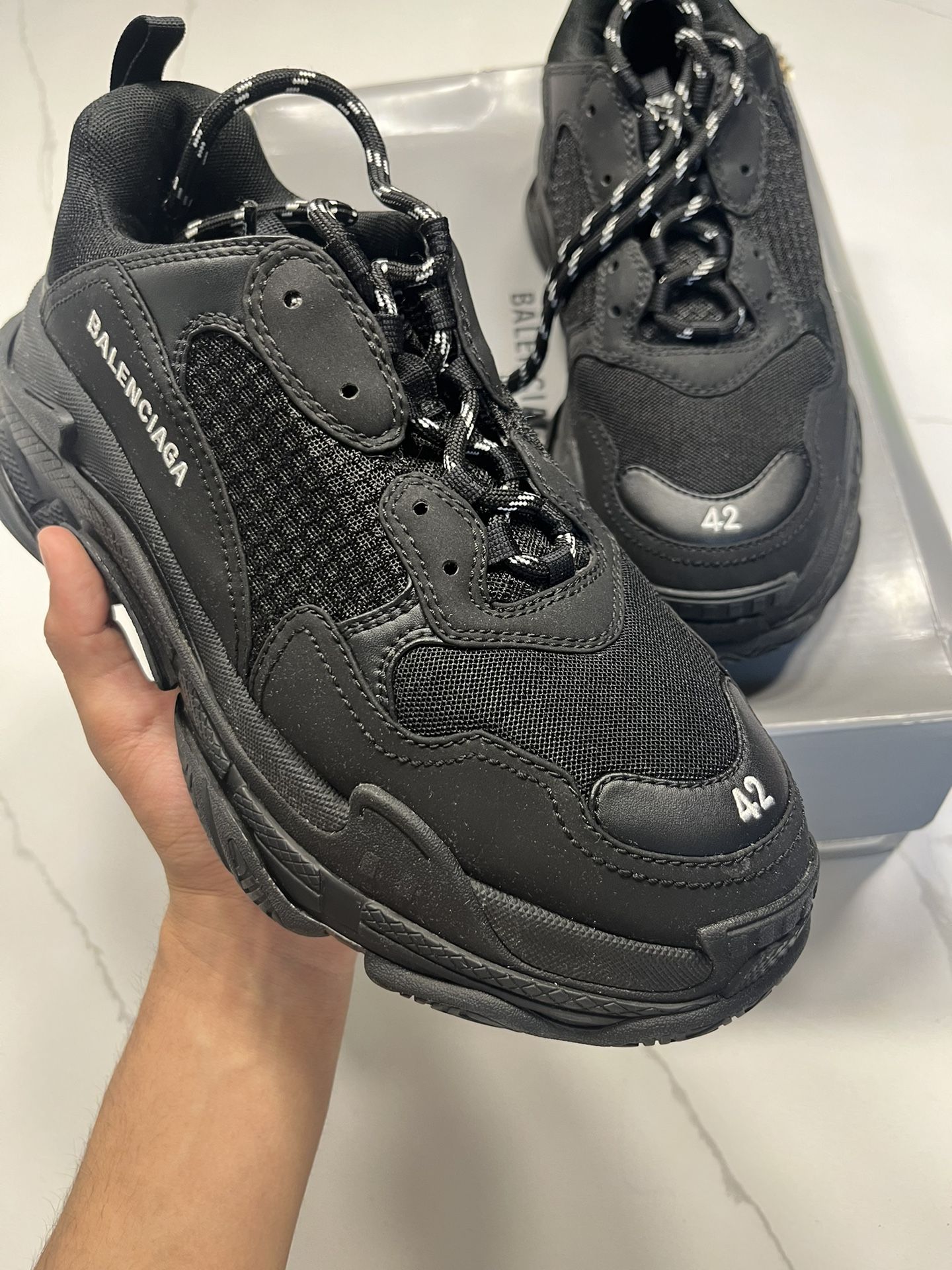 Balenciaga Triple S size 42 for Sale in Passaic, NJ - OfferUp