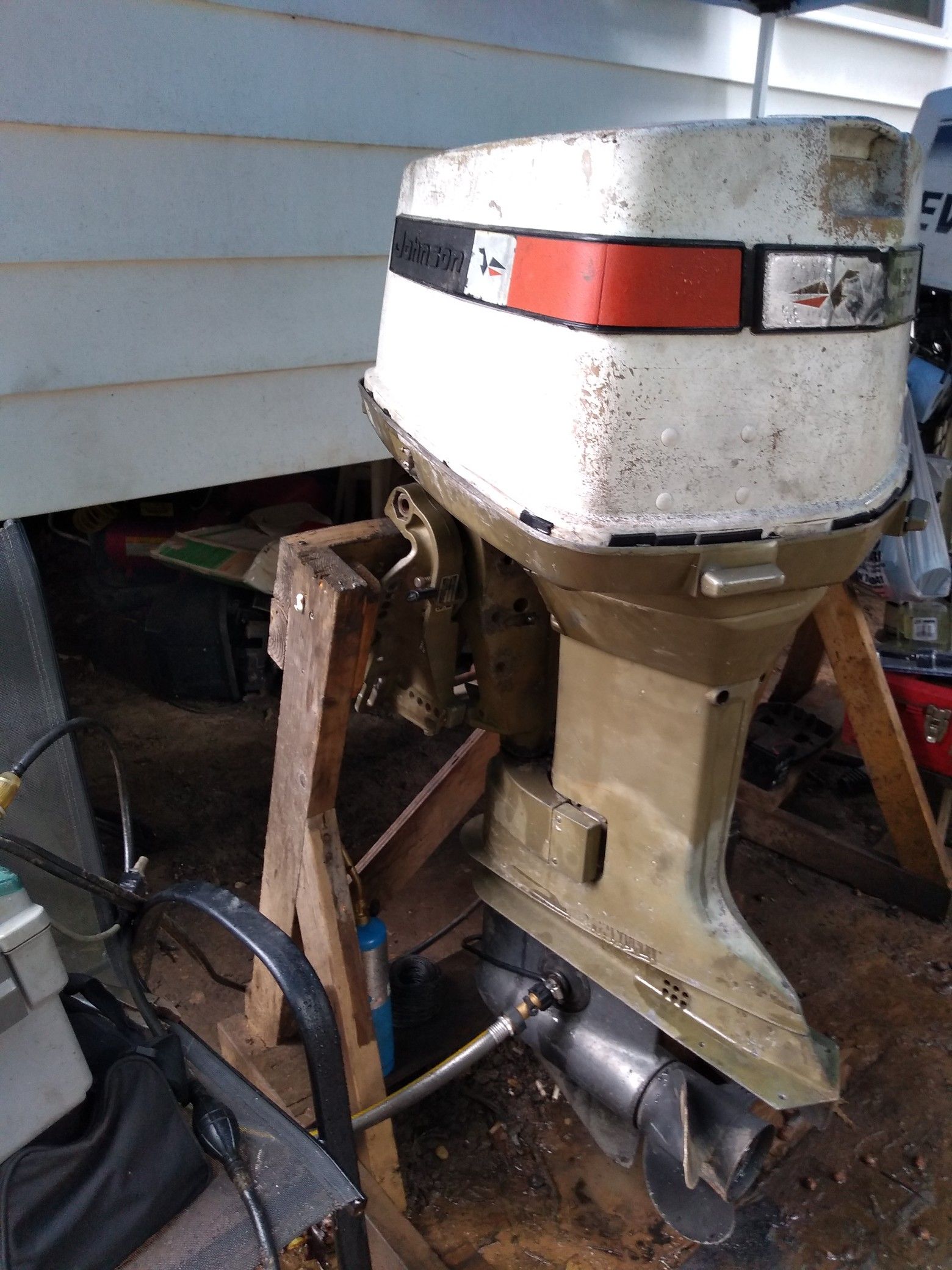 Johnson 135hp outboard motor