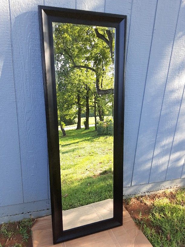 Pitcure Mirror 