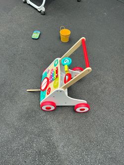 Baby Learning to Walk