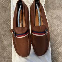 Gucci Leather Loafers
