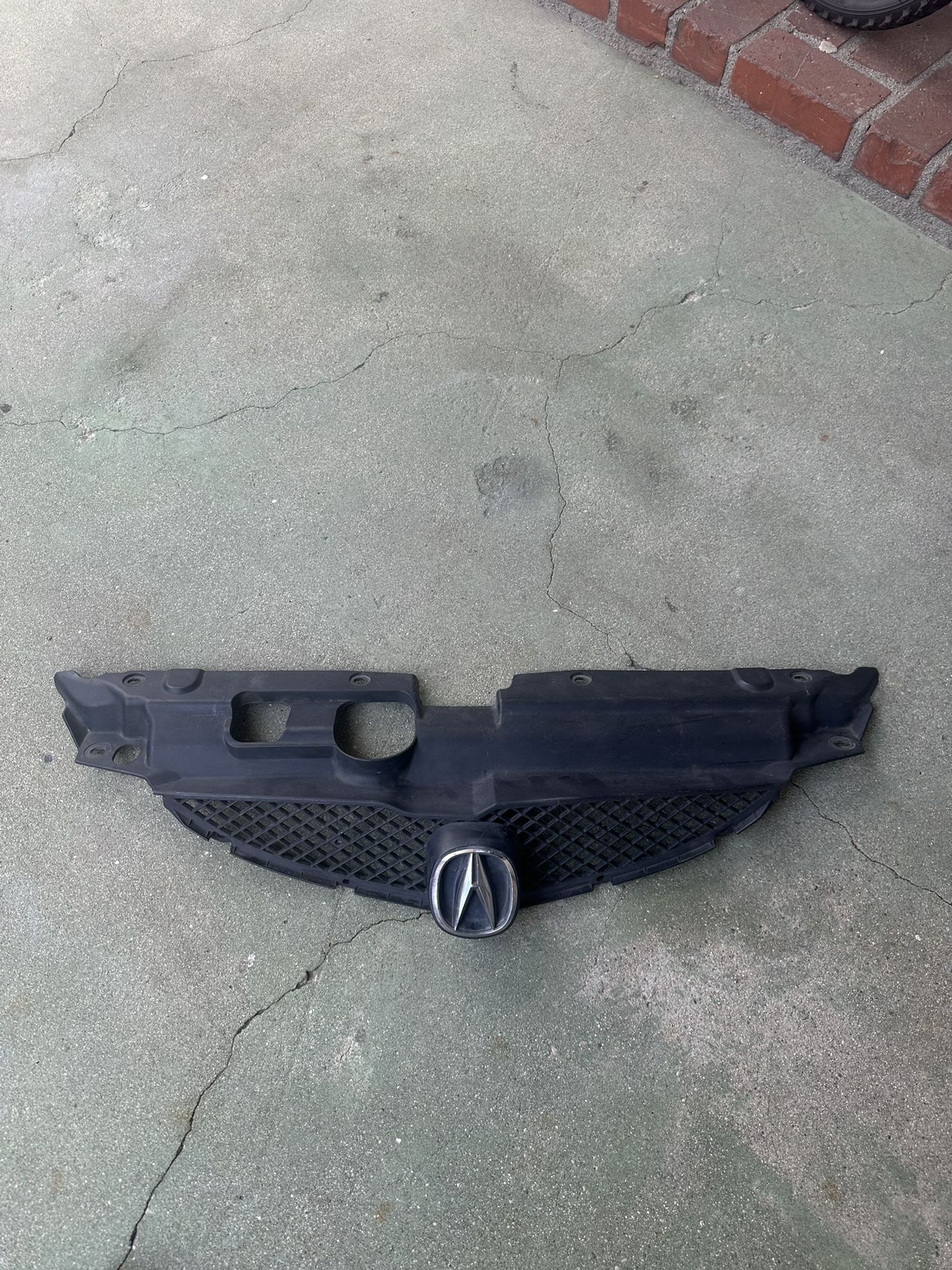 Acura RSX Type S Grill With Acura Emblem