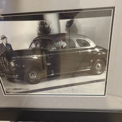 Vintage car wall art ( read)
