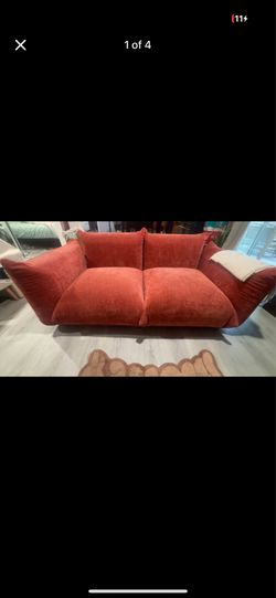 MUST SELL ASAP! ORANGE CHENILLE LOVESEAT