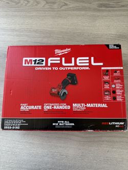 Milwaukee M12 FUEL 12V 3 in. Lithium-Ion Brushless Cordless Cut Off Saw Kit with One 4.0 Ah Battery Charger and Bag