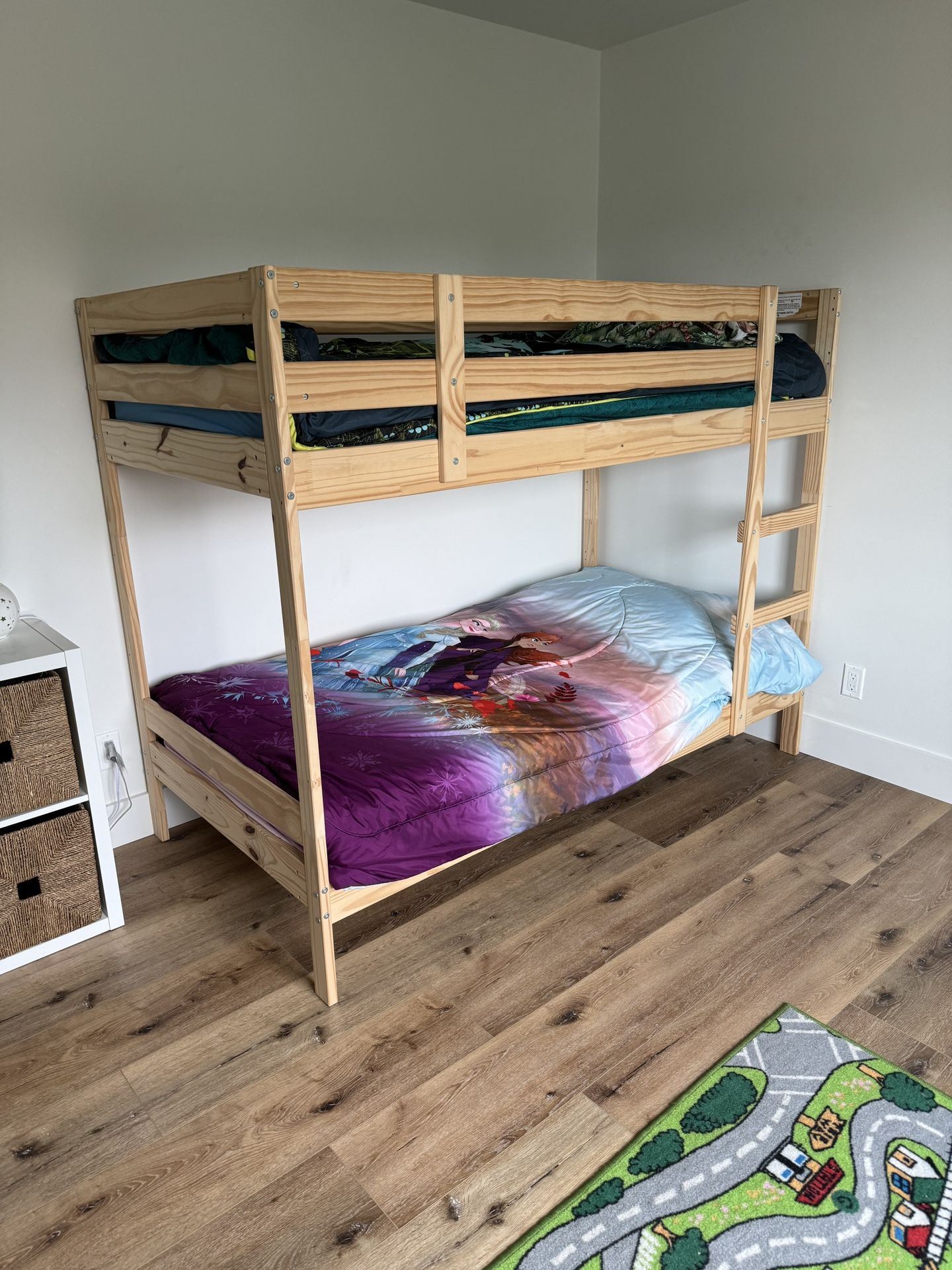 Wood Twin Bunk Bed w/ 2 Mattresses