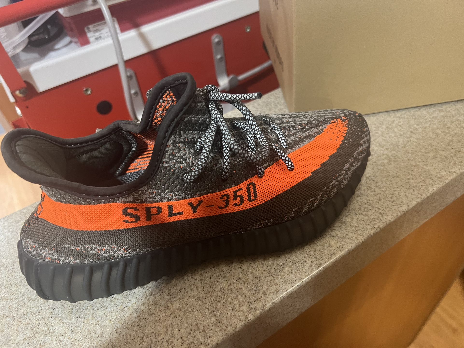$140 Yeezy