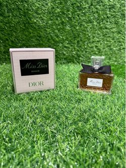 Miss Dior Essence