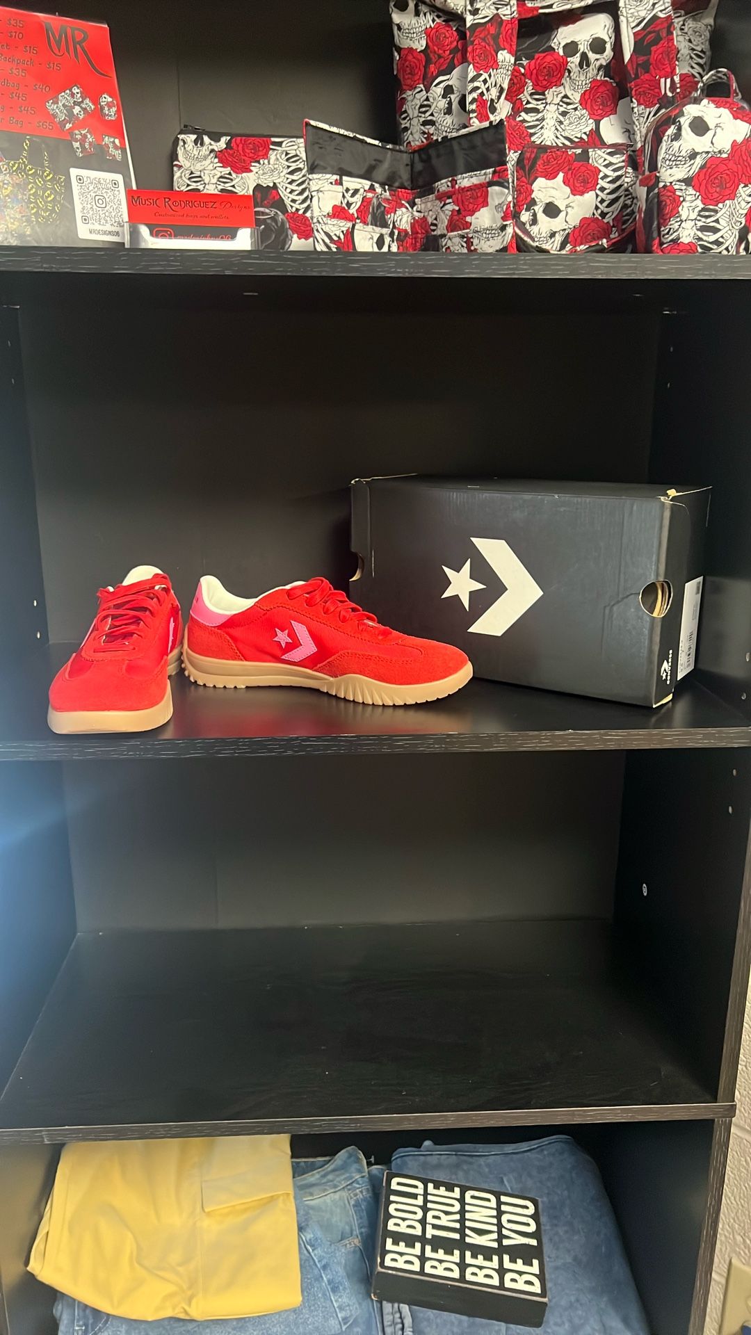 Converse