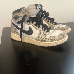 High Top Nike Shoes (6.5 Men’s 