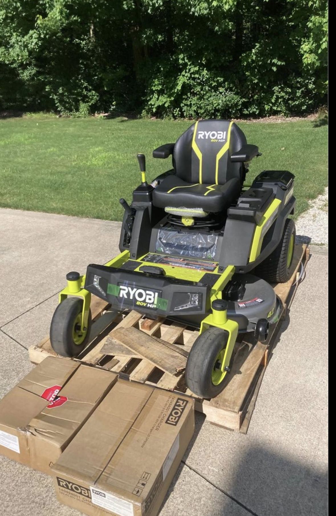 RYOBI 80V HP 42” Ride-On Lawn Mower NEW