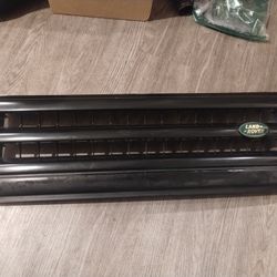 Land Rover Discovery II Front Grille 1999 to 2002