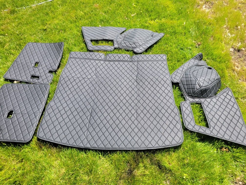 NEW 2017- 2022 AUDI Q5 CARGO LINERS TOTAL COVERAGE
WILL ALLOW TO FIT FOR SIZE BEFORE PURCHASE
11525 S HALSTED DUNKIN
100$ CASH ONLY