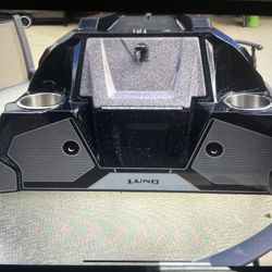 Lund Boat Pro V Bass Side Console 