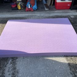 Memory Foam Bed Cushion: 53” W x 73.5” L