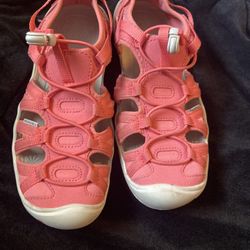 Keen Water Proof/ Hiking Sandals Size 2