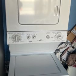Kenmore 110v Washer And Electric Dryer 