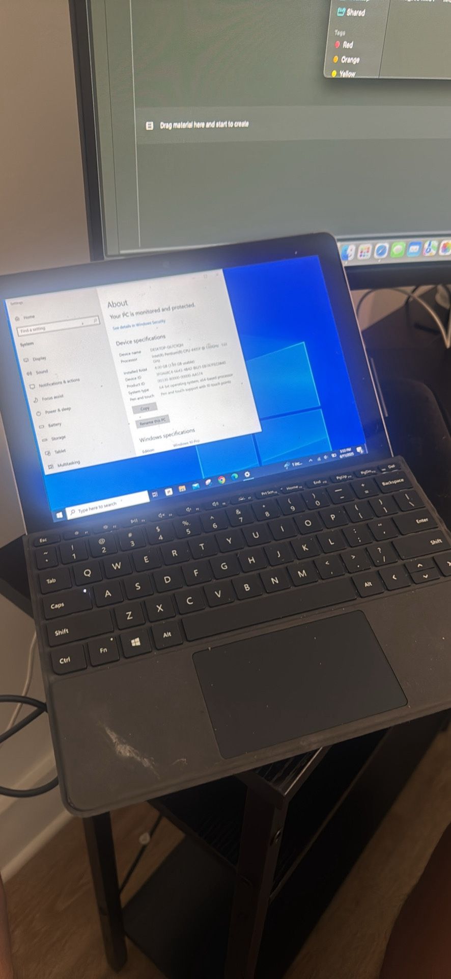 Microsoft 2-1 Laptop Tablet Touch