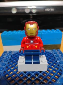 Lego Xmas iron man