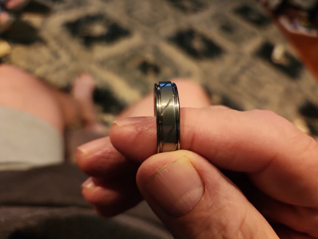 Men's titanium Wedding Ring