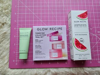 GLOW RECIPE (CLEANSER, TONER, SUNSCREEN) LOT + FREEBIE