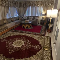 Moroccan sofas with rugs