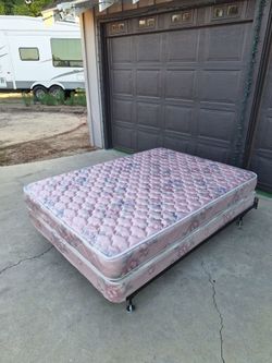 Full size Bed