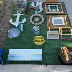 DECOR SALE!!   HOME+PARTY