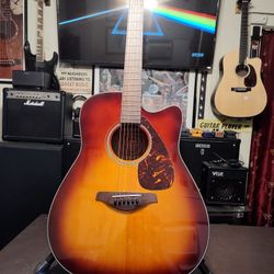 Yamaha Guitar 