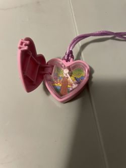 Vintage Polly Pocket Necklace