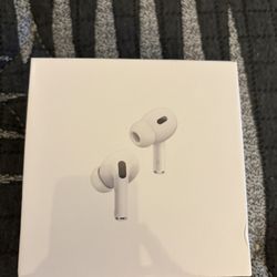 AirPods Pro (2nd Generation 