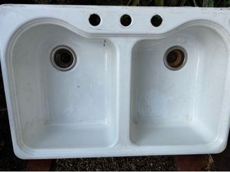 Cast iron sink