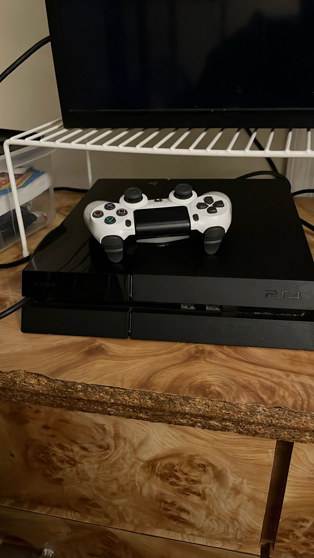 PS4