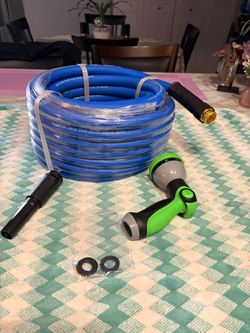 Blue Hybrid Garden Hose with Nozzle Set