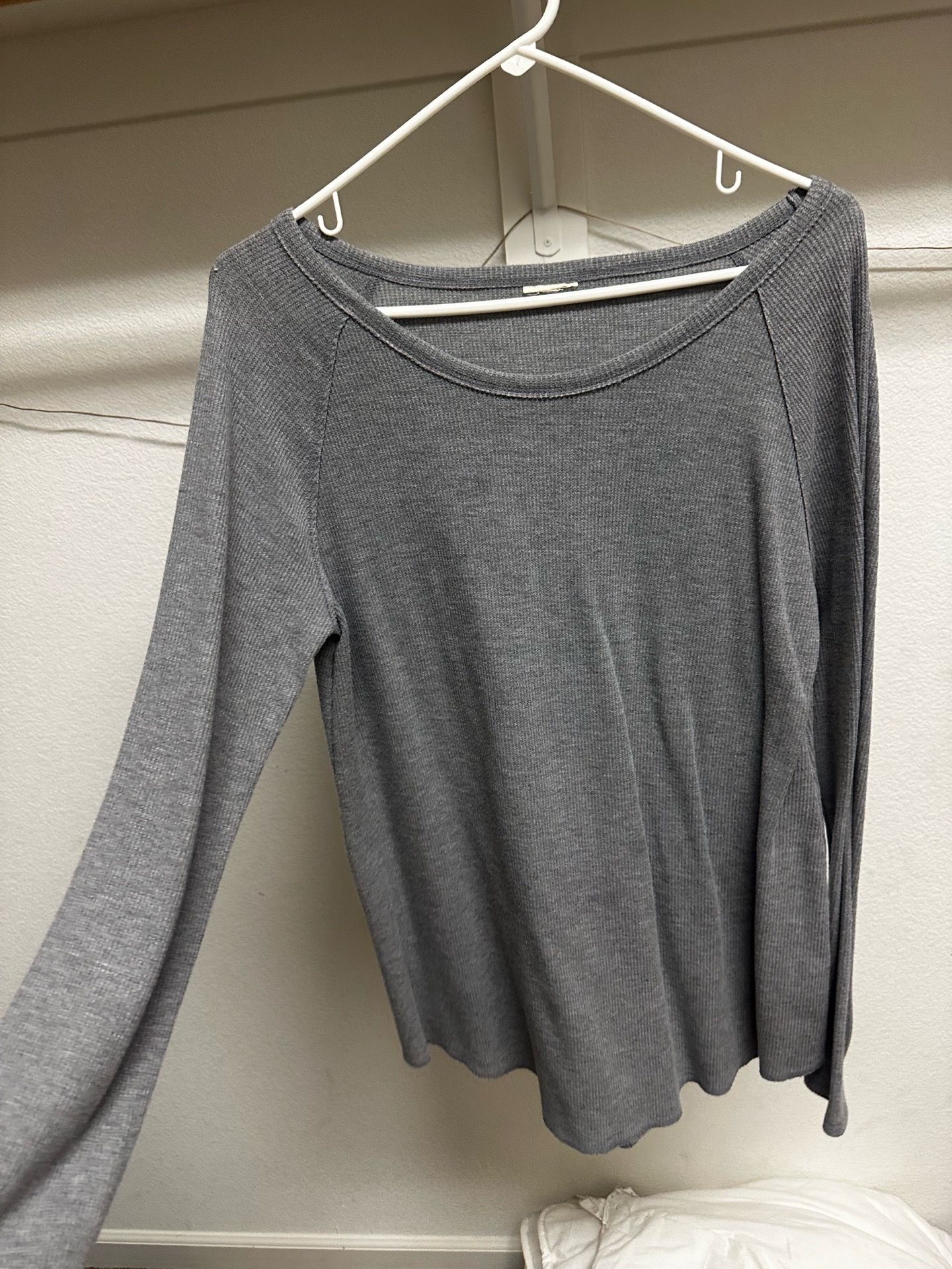 Xl Womens gray thermal top