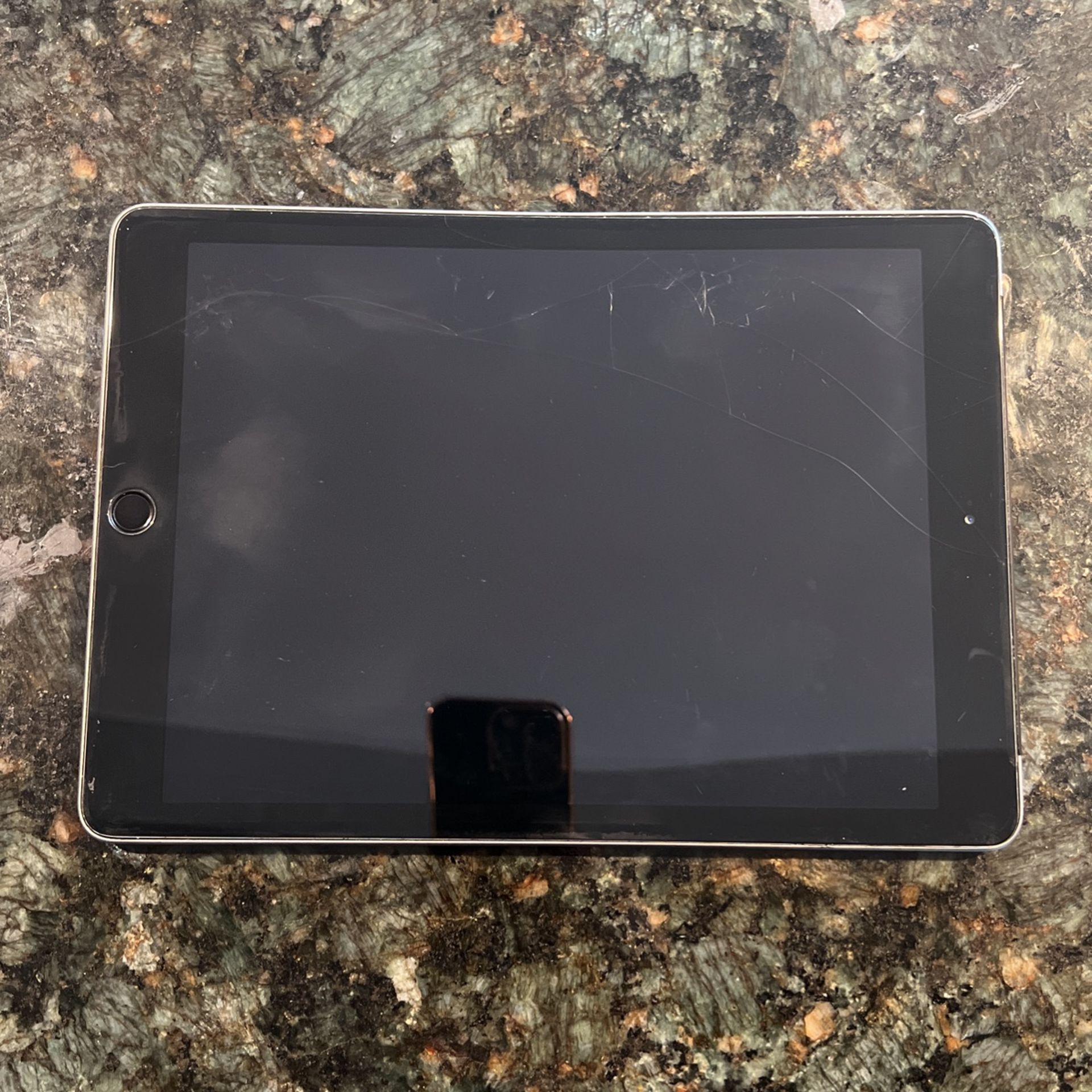 iPad 6th Generation