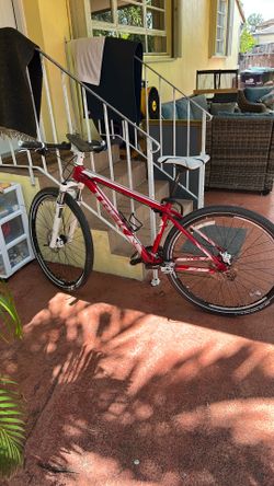 Bicycles, bicicleta. Trek