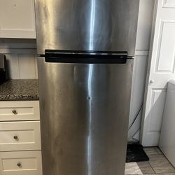 Whirlpool Stainless Steel Fridge