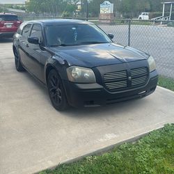 2005 Dodge Magnum